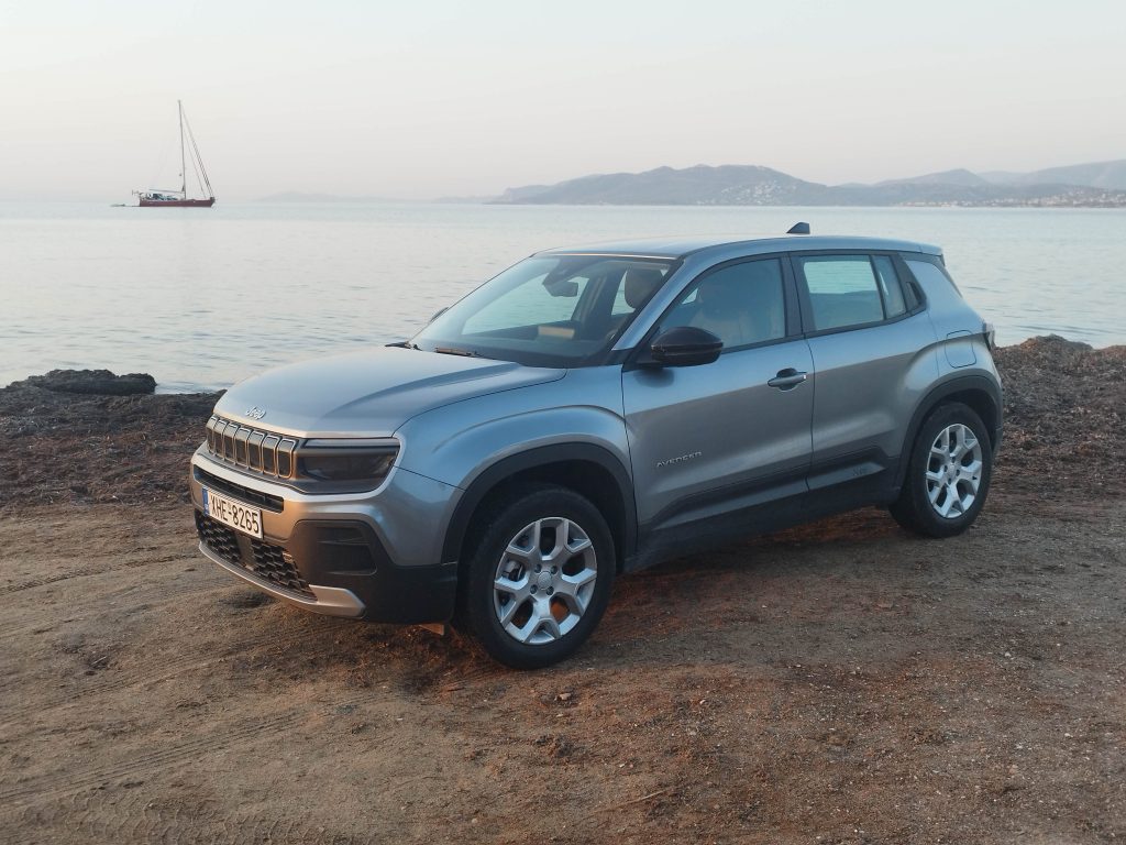 Jeep Avenger e-Hybrid Η νέα πρόταση στην αγορά με εξηλεκτρισμένες επιδόσεις και πρακτικότητα