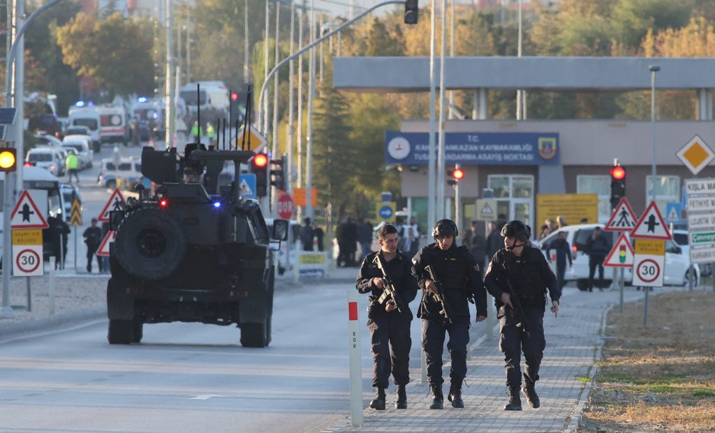 Σύλληψη Υπόπτων Τρομοκρατών στην Τουρκία πριν τη Διαφυγή τους στην Ελλάδα